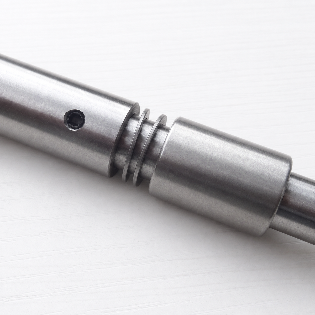 Шпиндель подавача прутка 20# M10×1R, тип Про-20